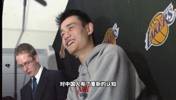 杨瀚森球衣拍卖价格仅次于弗拉格？当年姚明的经济效应有多离谱？