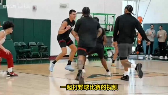 敢信吗?阿门野球展现柔和中距离，与阿德巴约 米切尔组队打野！